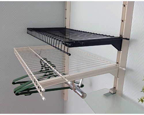 Гардеробная в общественном месте на 50 человек